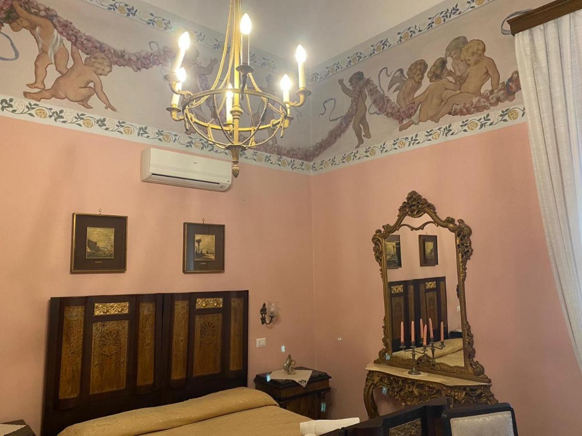 Bed and Breakfast Antico Palazzo Spinola à Gallipoli Extérieur photo