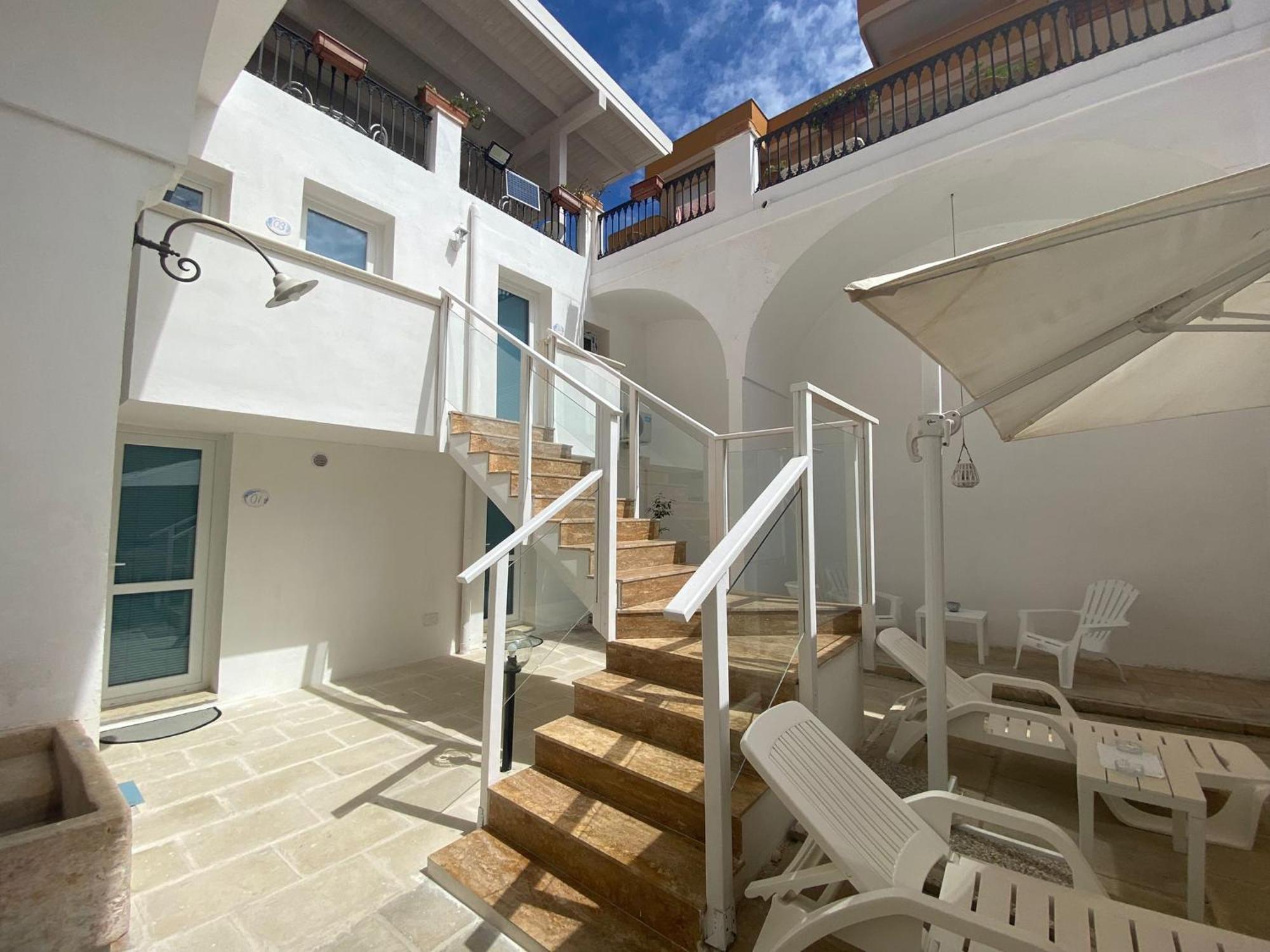 Bed and Breakfast Antico Palazzo Spinola à Gallipoli Extérieur photo