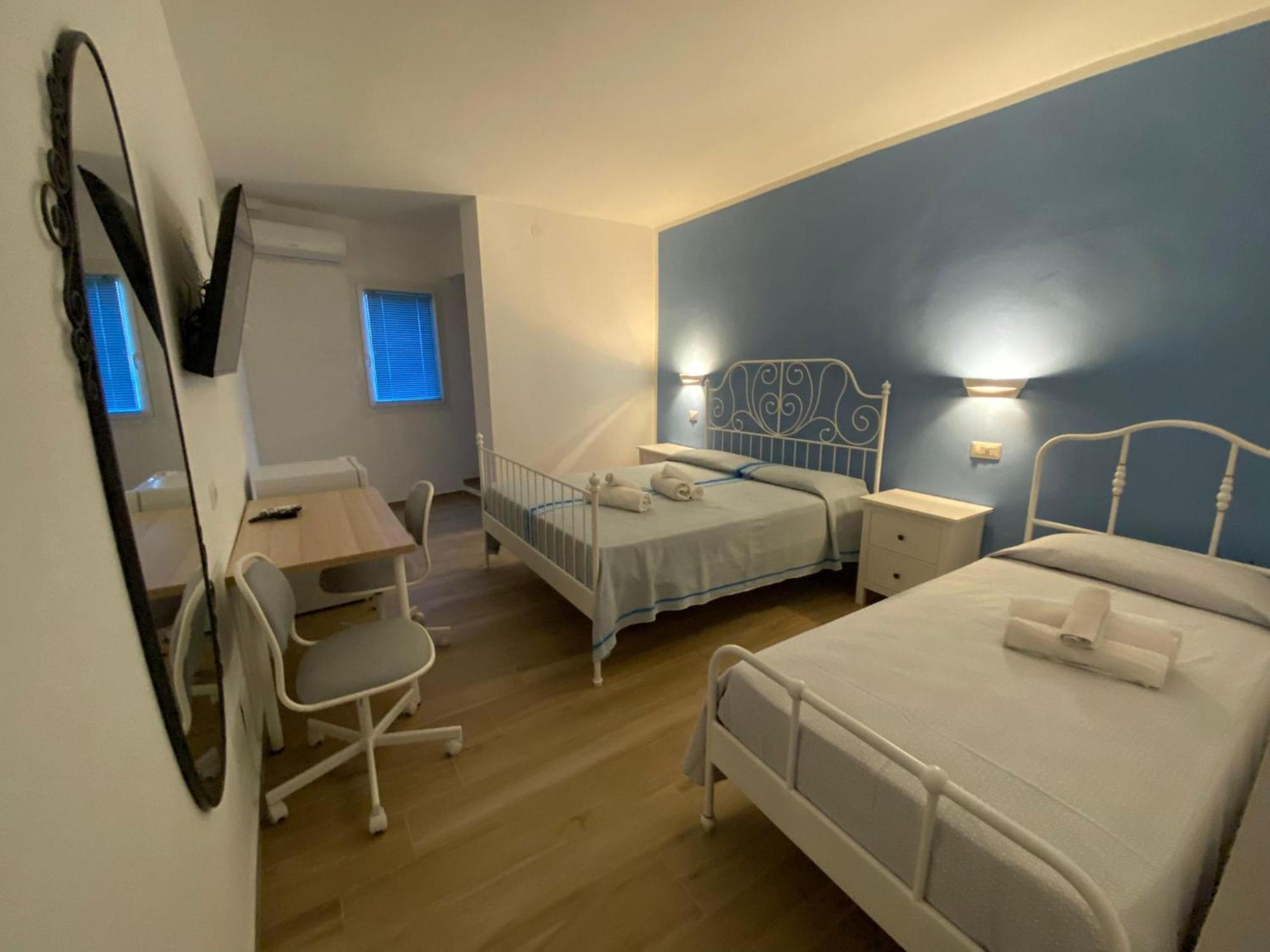 Bed and Breakfast Antico Palazzo Spinola à Gallipoli Extérieur photo