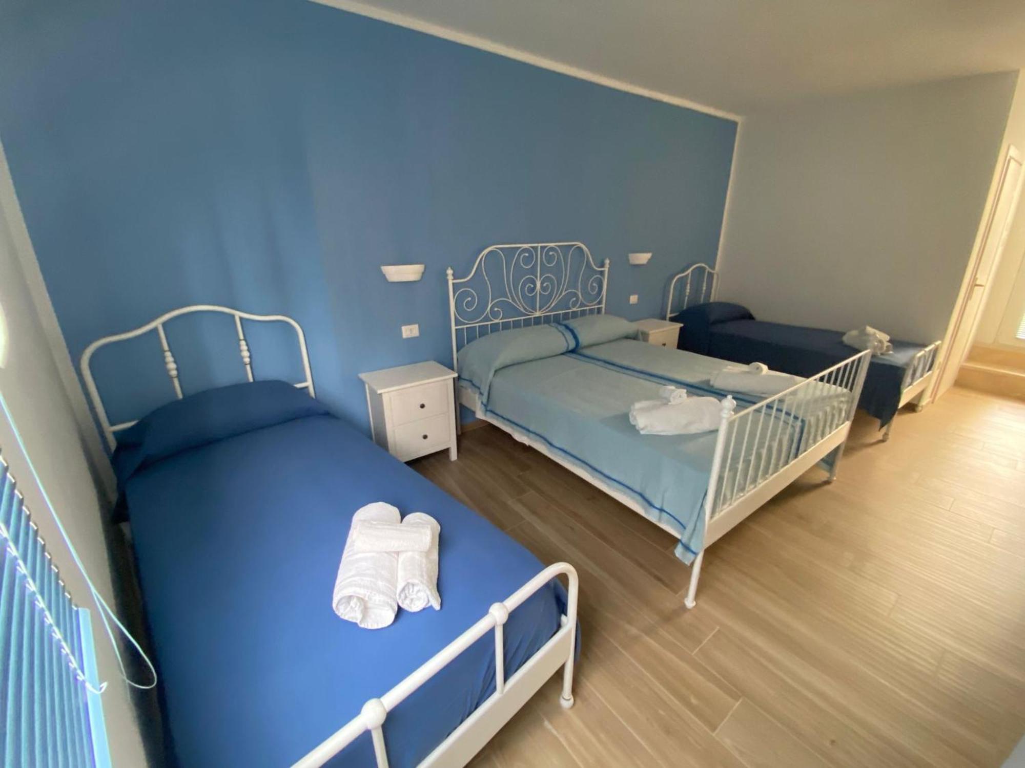 Bed and Breakfast Antico Palazzo Spinola à Gallipoli Extérieur photo
