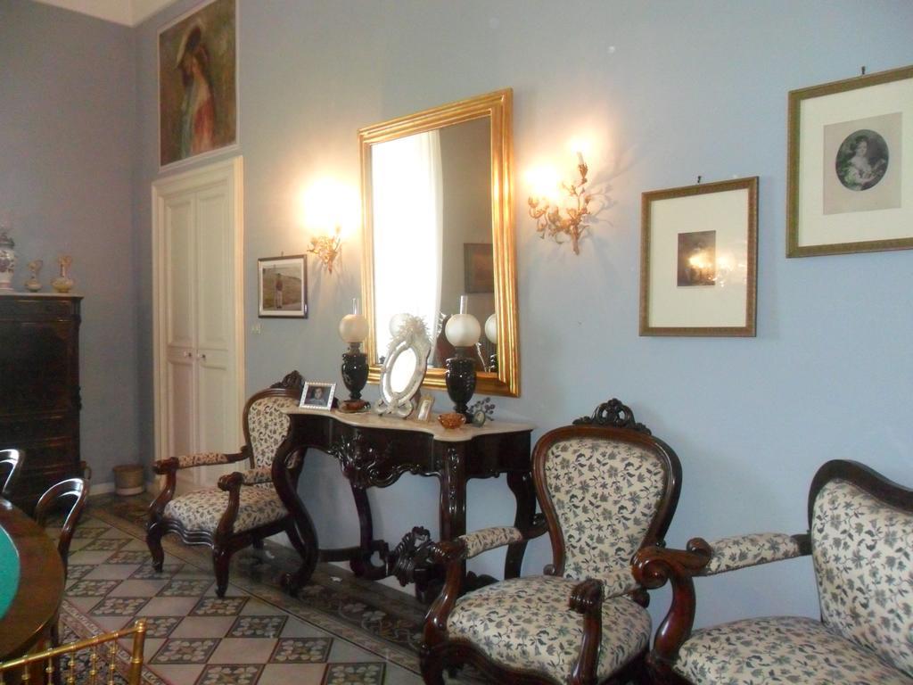 Bed and Breakfast Antico Palazzo Spinola à Gallipoli Extérieur photo