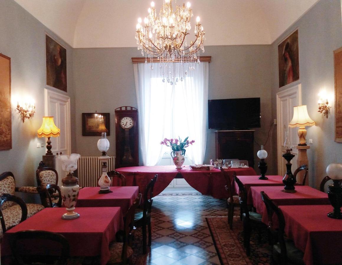 Bed and Breakfast Antico Palazzo Spinola à Gallipoli Extérieur photo