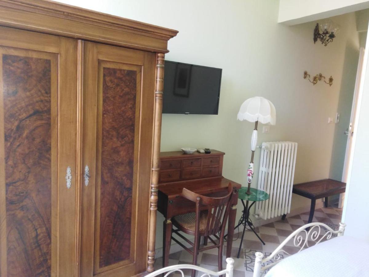 Bed and Breakfast Antico Palazzo Spinola à Gallipoli Extérieur photo